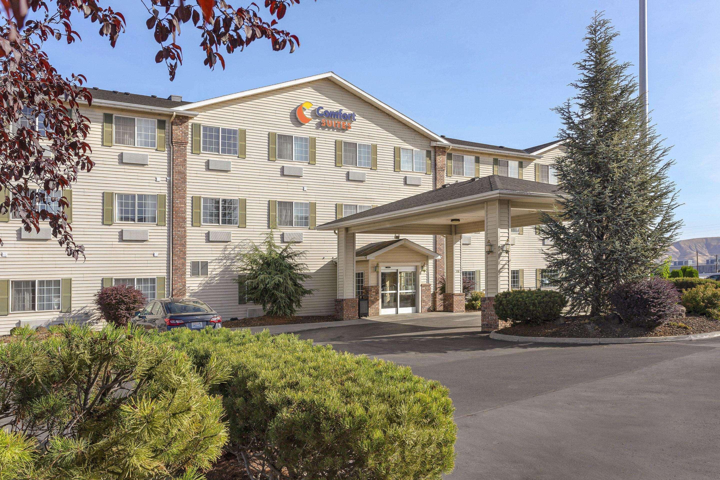 Comfort Suites Yakima Exterior photo
