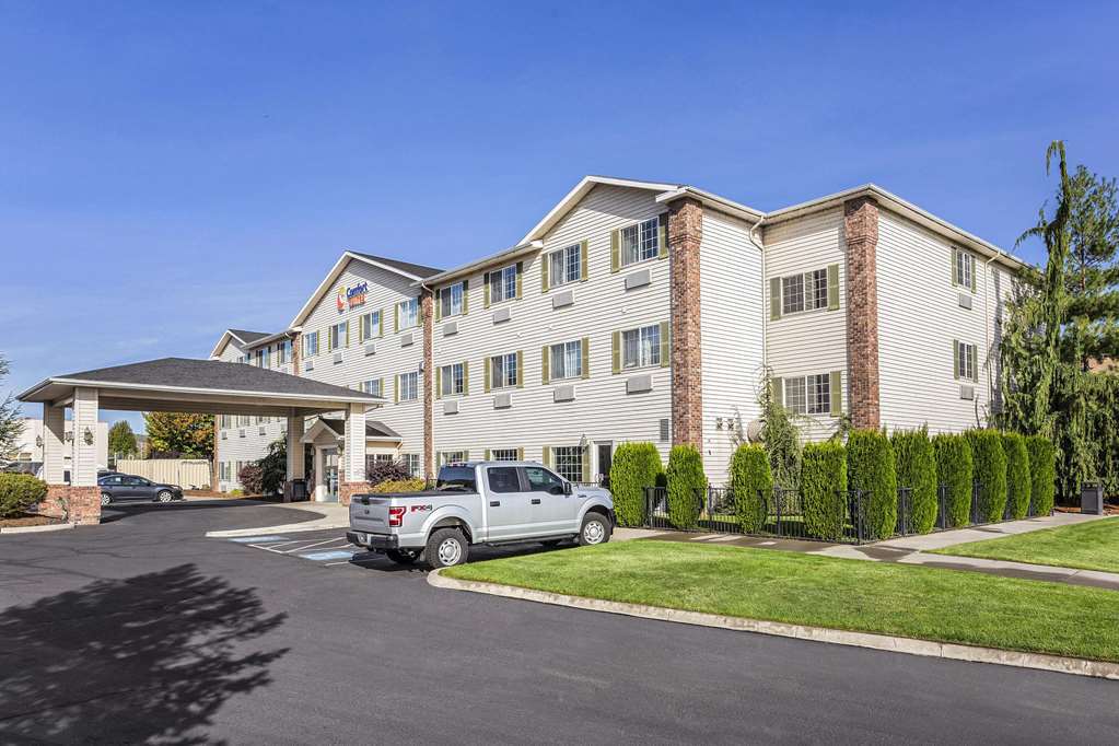 Comfort Suites Yakima Exterior photo